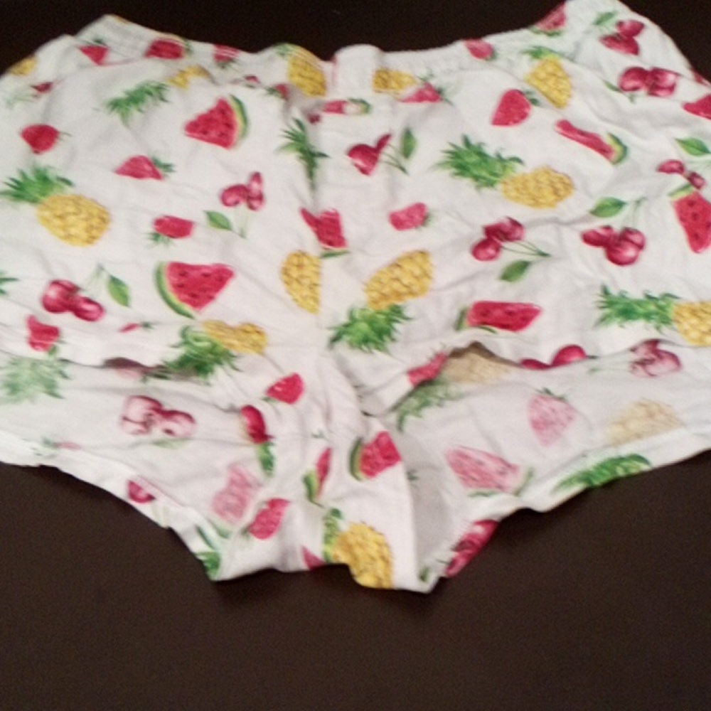 Sleep shorts